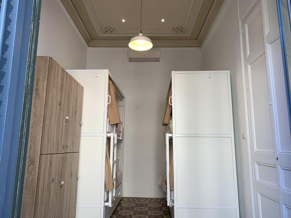 Coimpact Coliving Bruc Hostel Barcelona Exterior photo