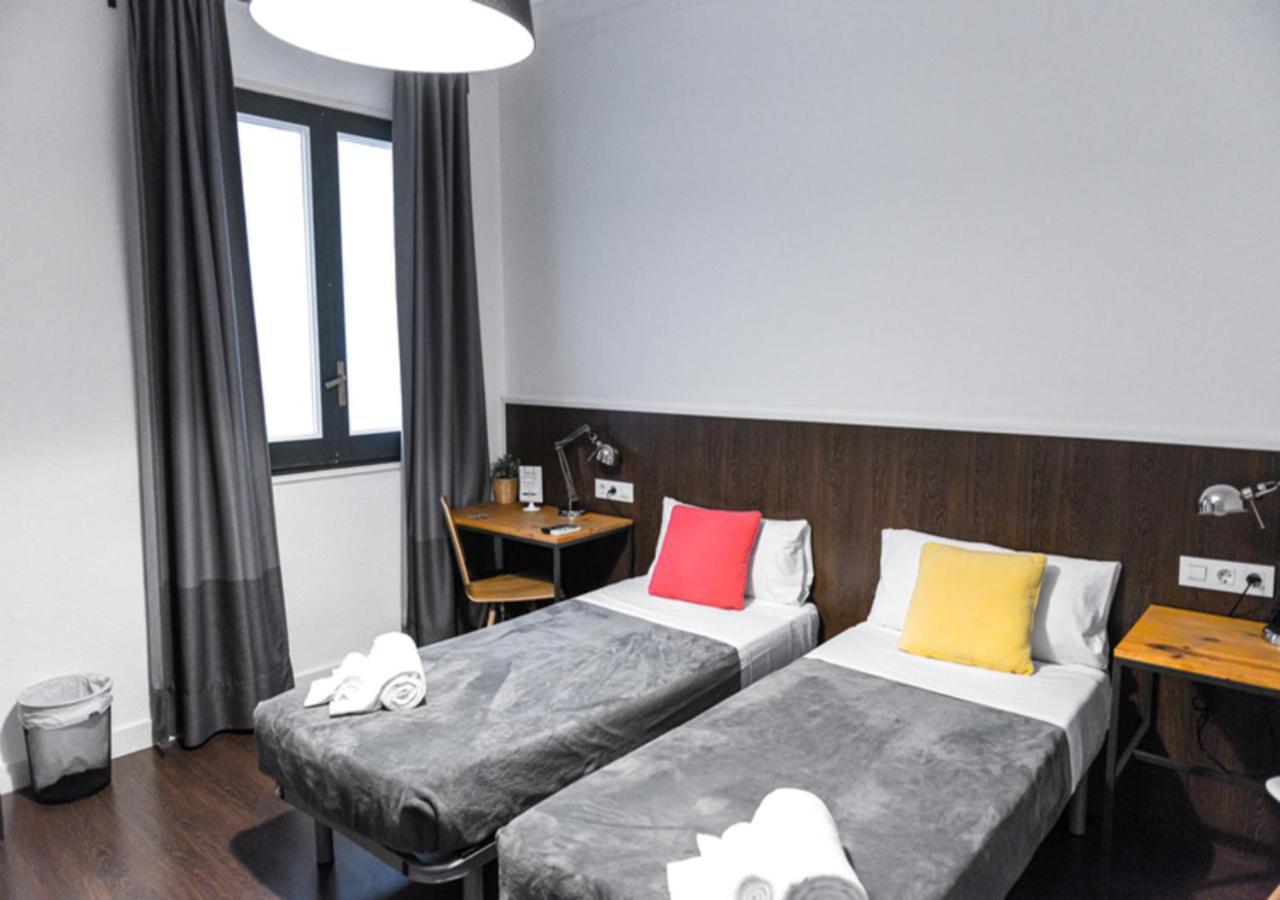 Coimpact Coliving Bruc Hostel Barcelona Exterior photo