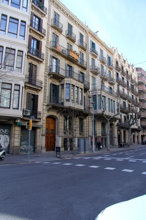 Coimpact Coliving Bruc Hostel Barcelona Exterior photo